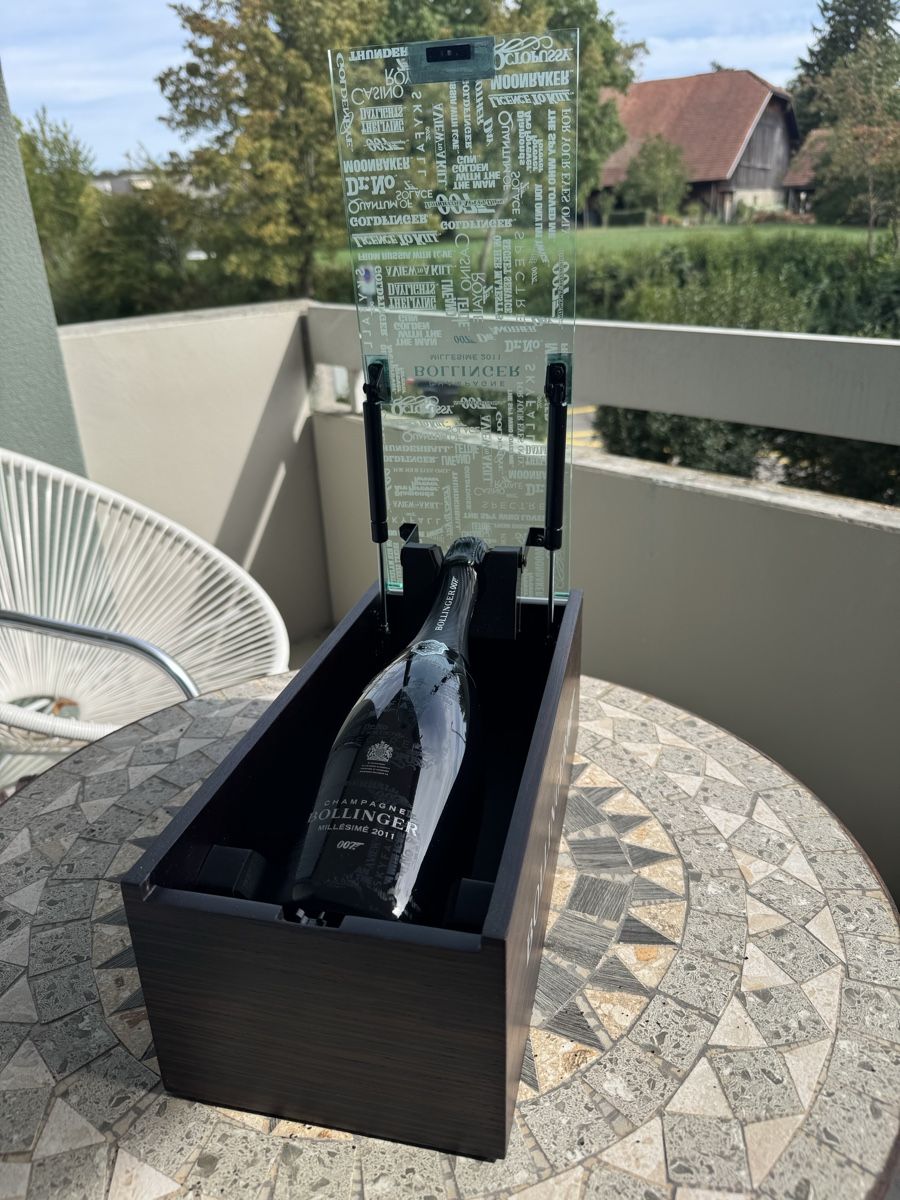 Vins: Bollinger Champagner extra brut 007 limited edition – Neuf (Voir description) à Kloten par Boltmaster