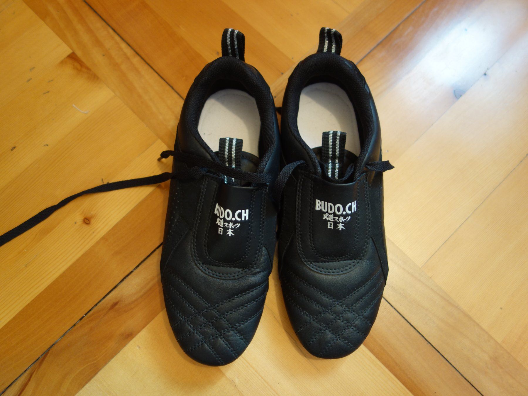 Herrenschuhe: BUDO Kampfsport Schuhe – Neu (gemäss Beschreibung) aus Bubikon von An780
