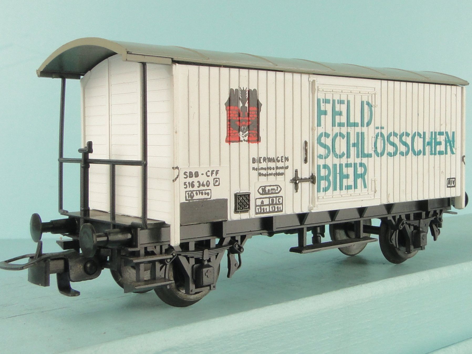Liliput Modelleisenbahnen: Liliput 249 51 SBB Feldschlösschen – Gebraucht aus Bülach von cann11