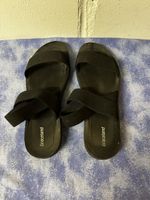 Schwarze Graceland Sandalen mit Gummiband, Grösse 41