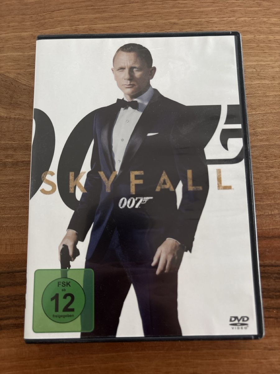 Tutti i DVDs: James Bond 007 Skyfall DVD – Usato da Brunnen venduto da eli_8ykg