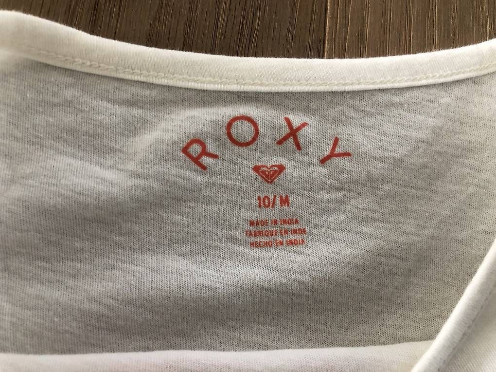 Pulls et sweat-shirts: Pull Rocky en parfait état. 10ans.  – D'occasion à La Sarraz par lenamoser 1