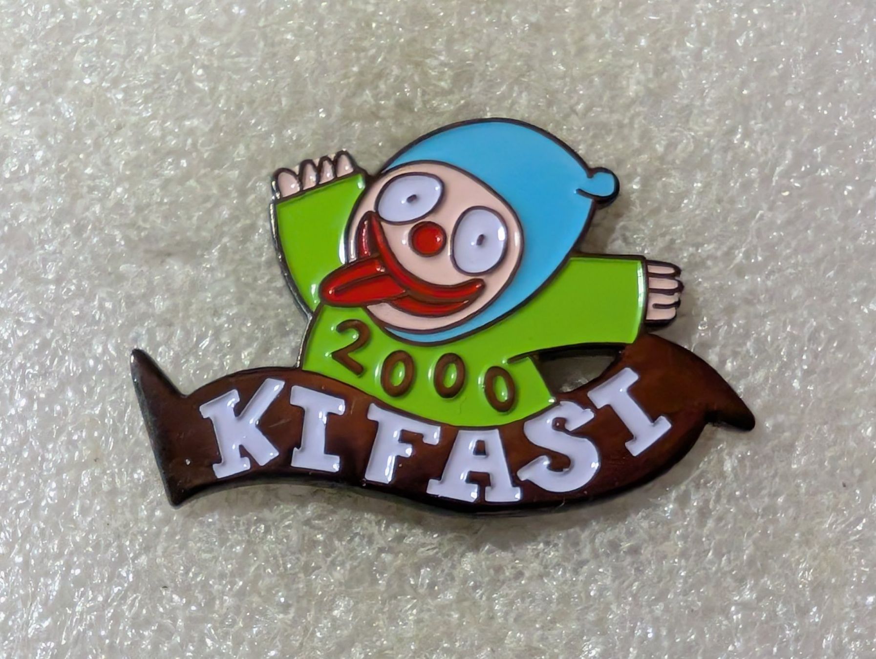 Placchette & Badge: Ansteckpin 94: Kifasi 2000 – Usato da Oppligen venduto da Pin-Fall-Shop