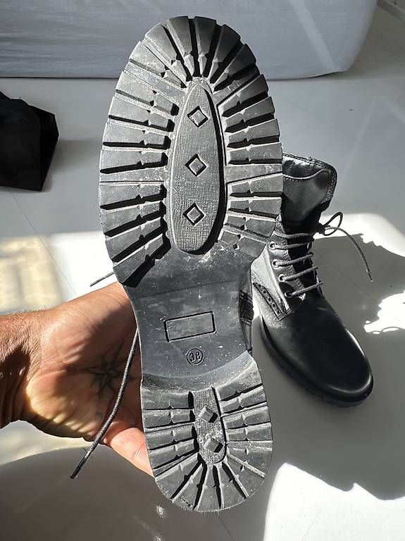 Scarpe da donna: schöne lederschuhe grosse 38 – Usato da Zürich venduto da refg7 4