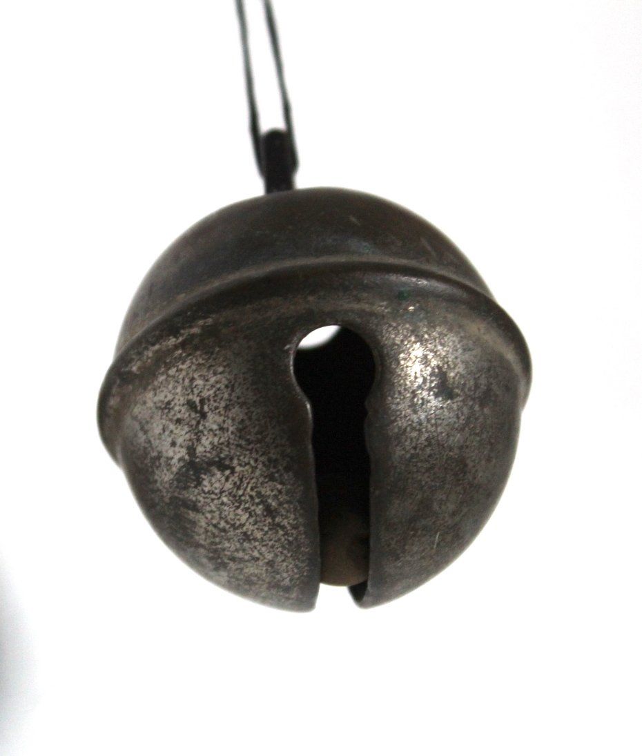 Tutte le decorazioni: Rollschelle , Umfang ca.15 cm. Höhe ca. 7 cm – Usato da Locarno venduto da fripui 2