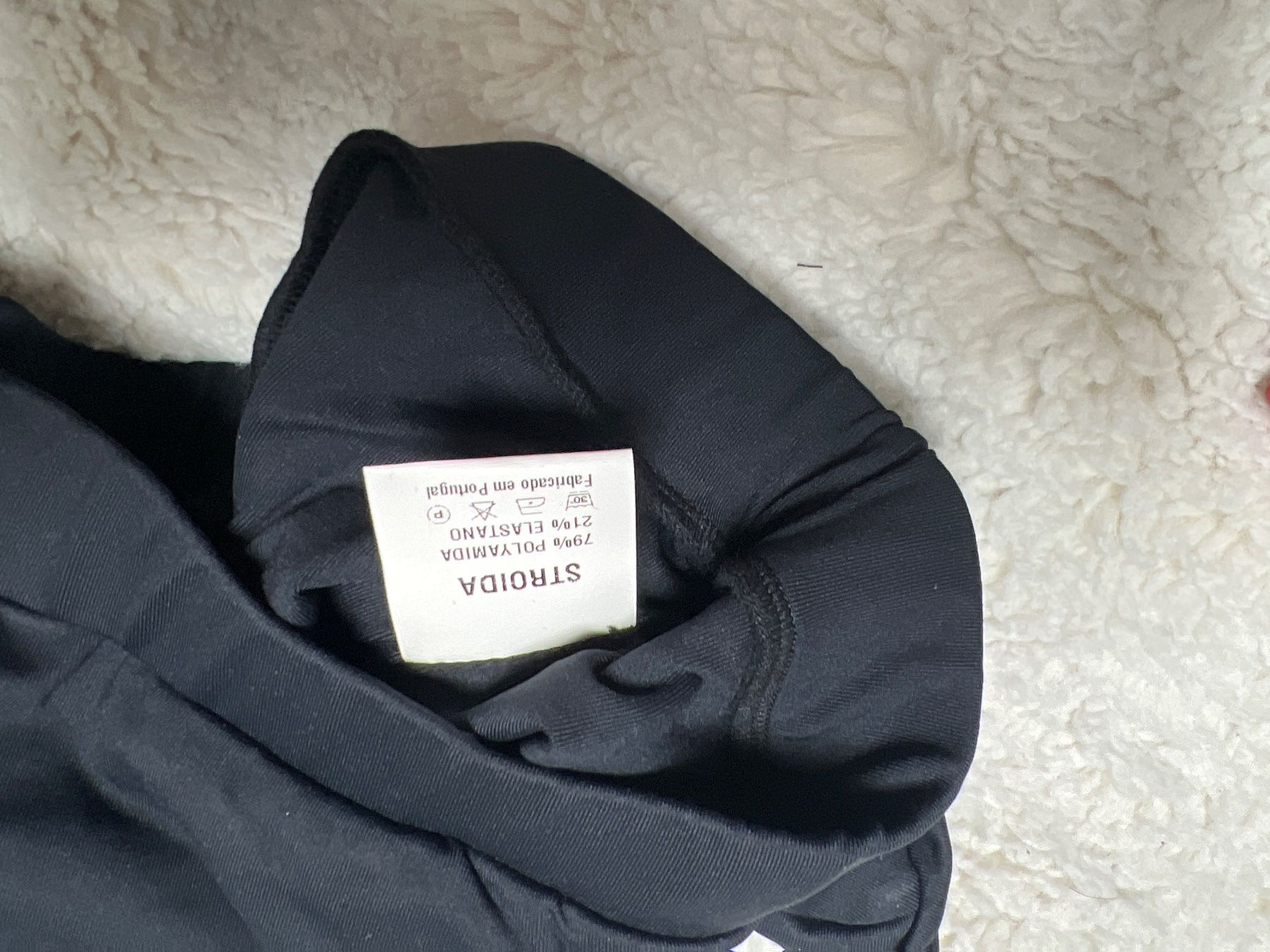 Top: Brassière Stroida noire taille M neuve avec étiquette – Nuovo e nell'imballaggio originale da Chenens venduto da anasantos90 3