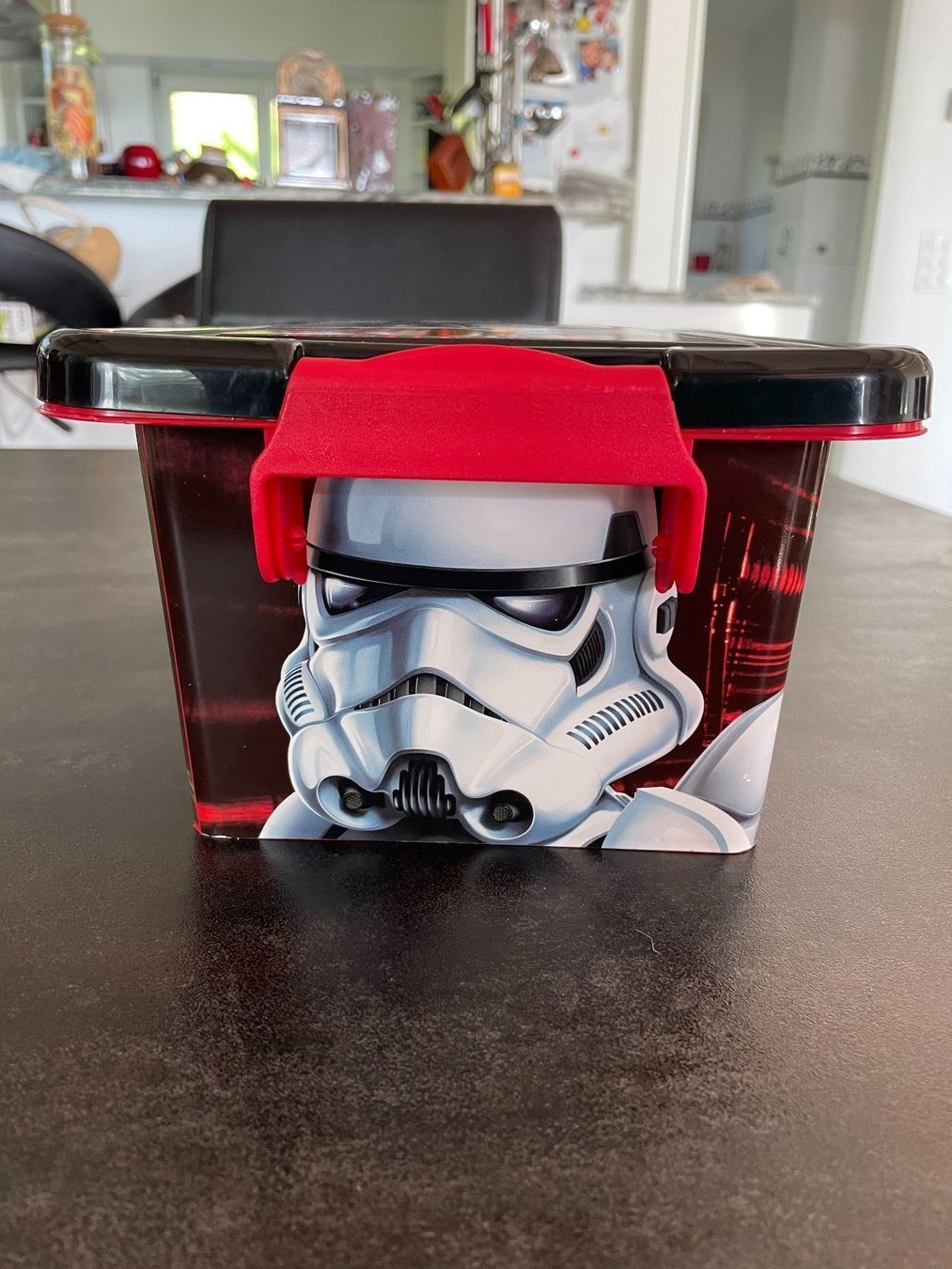 Dosen: Boîte Star Wars – Gebraucht aus Vallamand von Bricbracbroc82 2