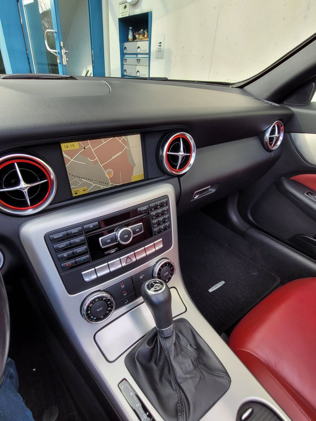 Mercedes-Benz Autos: MERCEDES-BENZ 350 SLK – Gebraucht aus Wetzikon ZH von Bal3 2