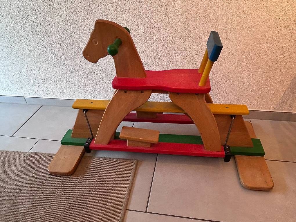 Altre altalene da giardino: Holzschaukelpferd – Usato da Walchwil venduto da big_fq8d 1