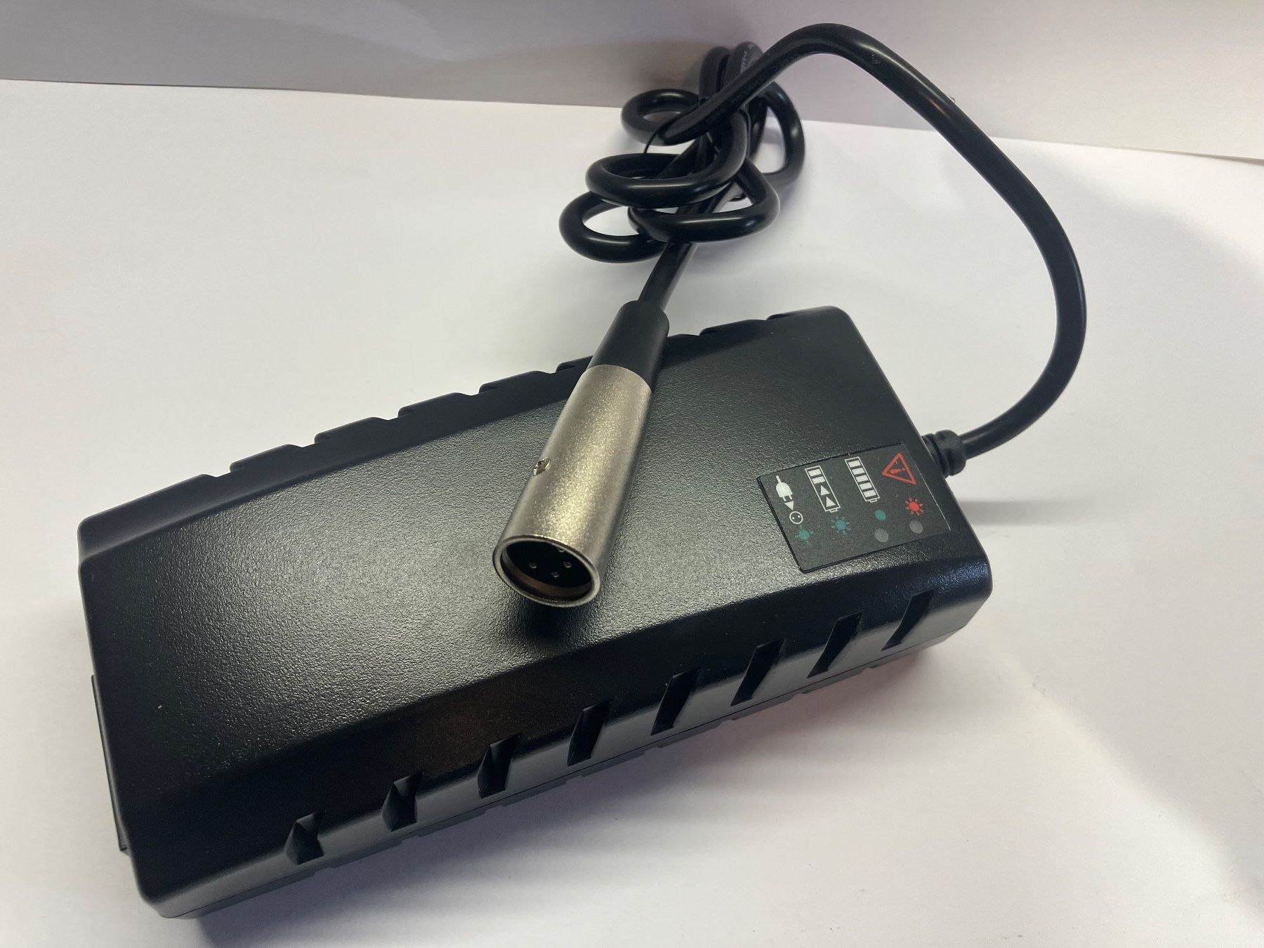 Ladegeräte: Derby Cycle 36V Impulse Ladegerät – Gebraucht aus Mönchaltorf von norty76 2