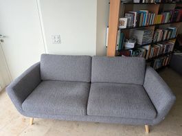 Sofa gratis abzugeben