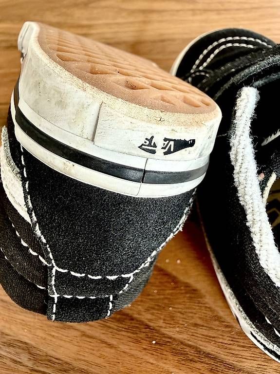 Scarpe per ragazzi: VANS Original Gr. 23.5 – Usato da Dübendorf venduto da viologo 3