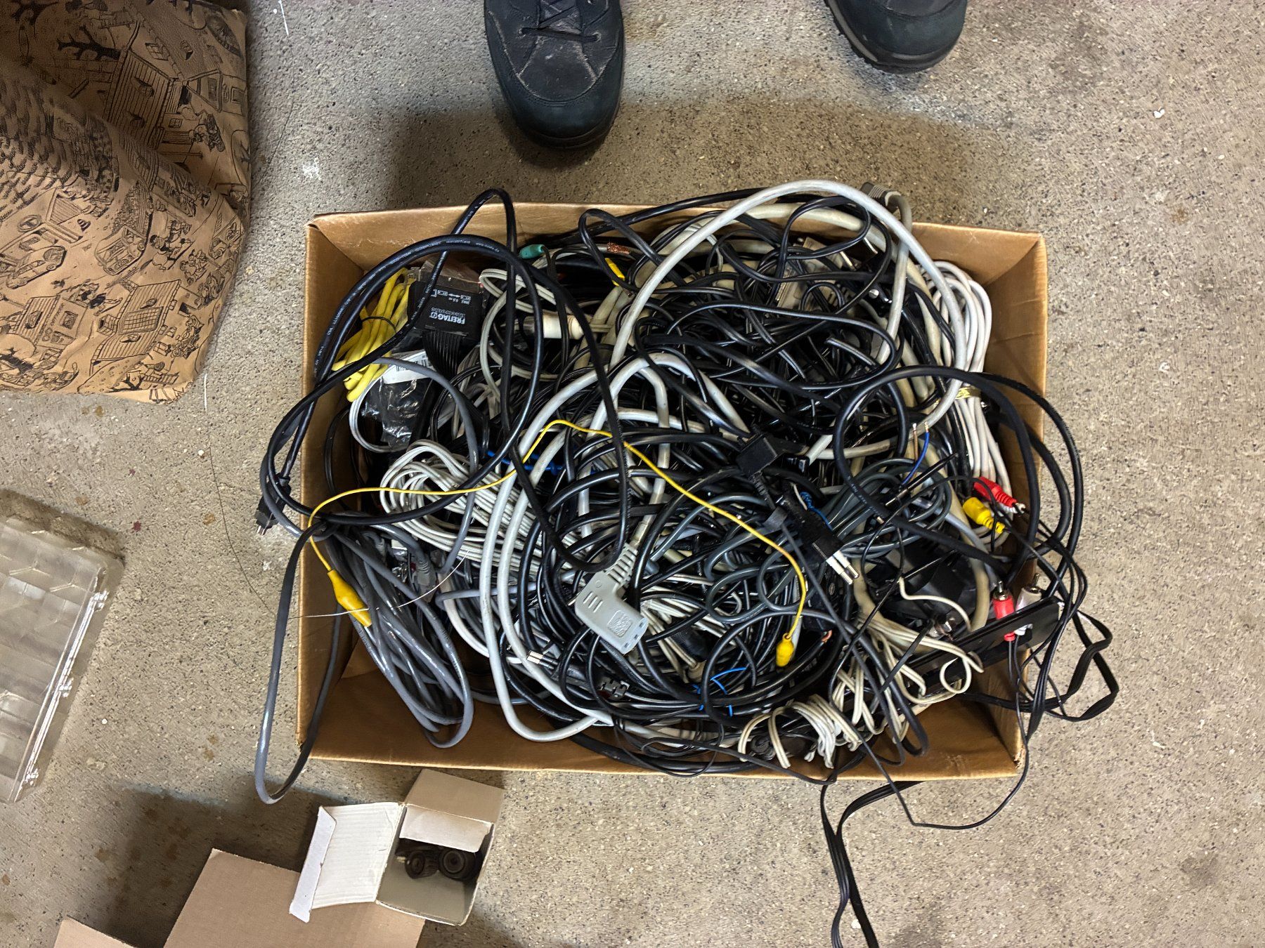 Elektronikbauteile: Verschiedene Elektronik teile – Gebraucht aus Thun von hei_x2mr 2