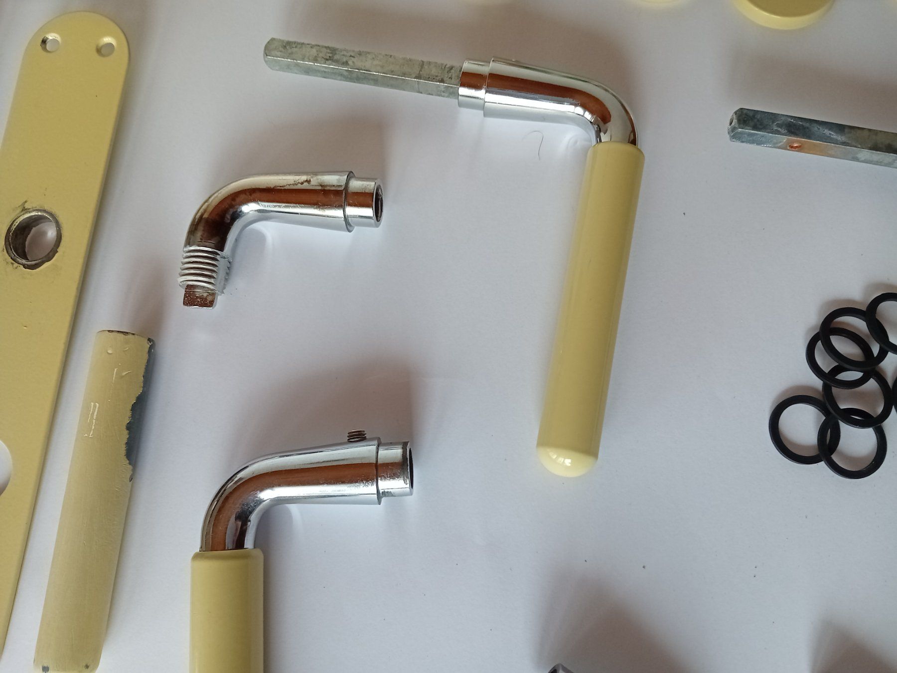Porte: Türgriffe ca 70er 80er jahre rubust – Usato da Pratteln venduto da mal_8lly 5