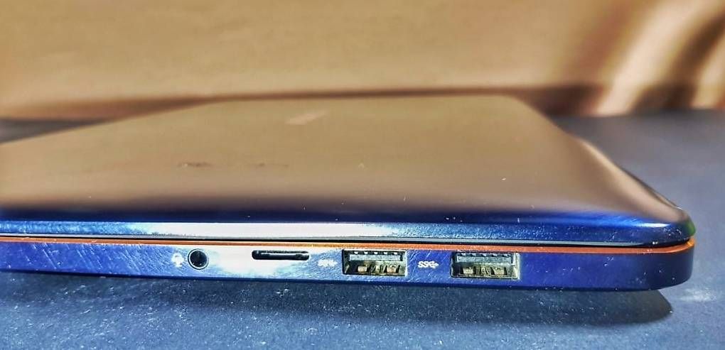 Notebooks: Asus Zenbook Pro UX580G – Gebraucht aus Saas im Prättigau von Hb3331 2