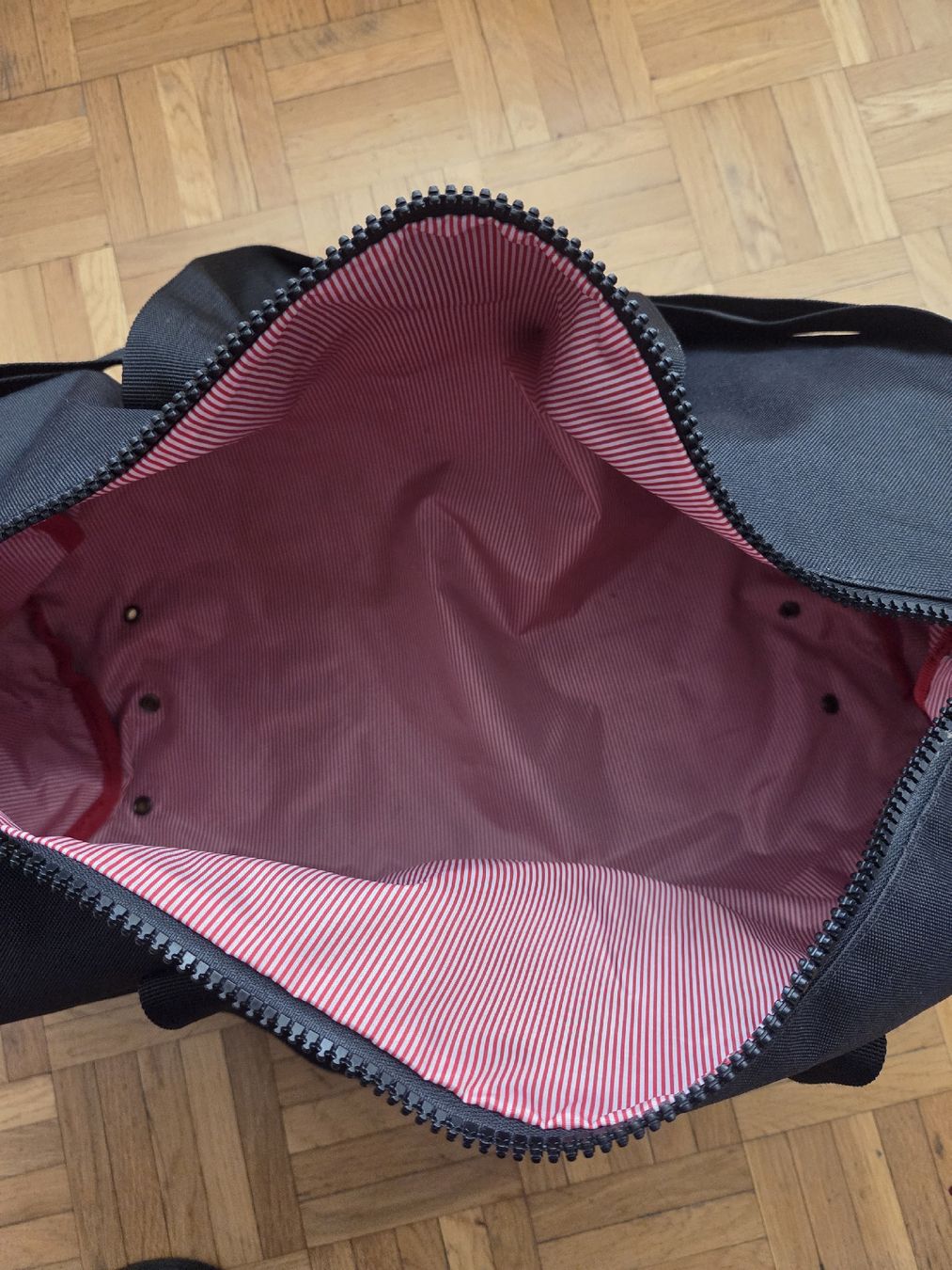 Herschel Borse: Herschel Reisetasche  – Usato da Zürich venduto da Shiva79 3