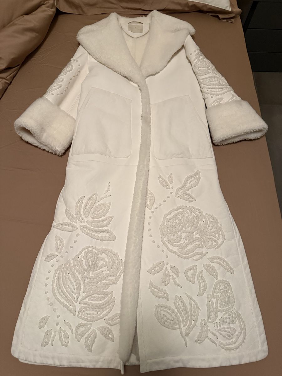 Ermanno Scervino Mäntel: Ermanno Scervino mouton size 40 it – Neu (gemäss Beschreibung) aus Bellinzona von Giulia3440