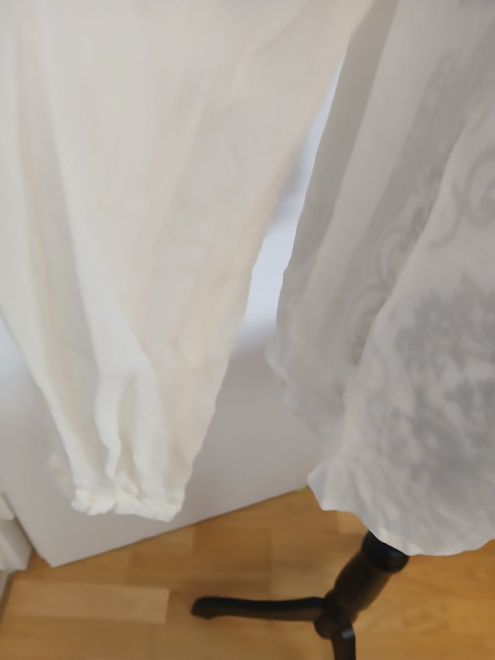 Camicette: Spitzenbluse von HALLHUBER DONNA -Gr. 38, Creme, – Usato da Glattbrugg venduto da fin_66d8 2