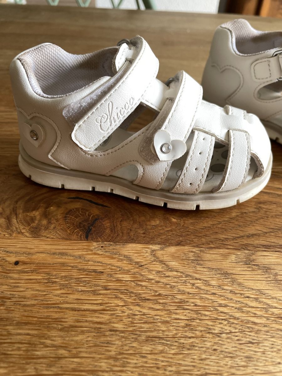 Chicco Schuhe für Mädchen: Sandalen Gr.21 – Gebraucht aus Breitenbach von oli_hm96 1