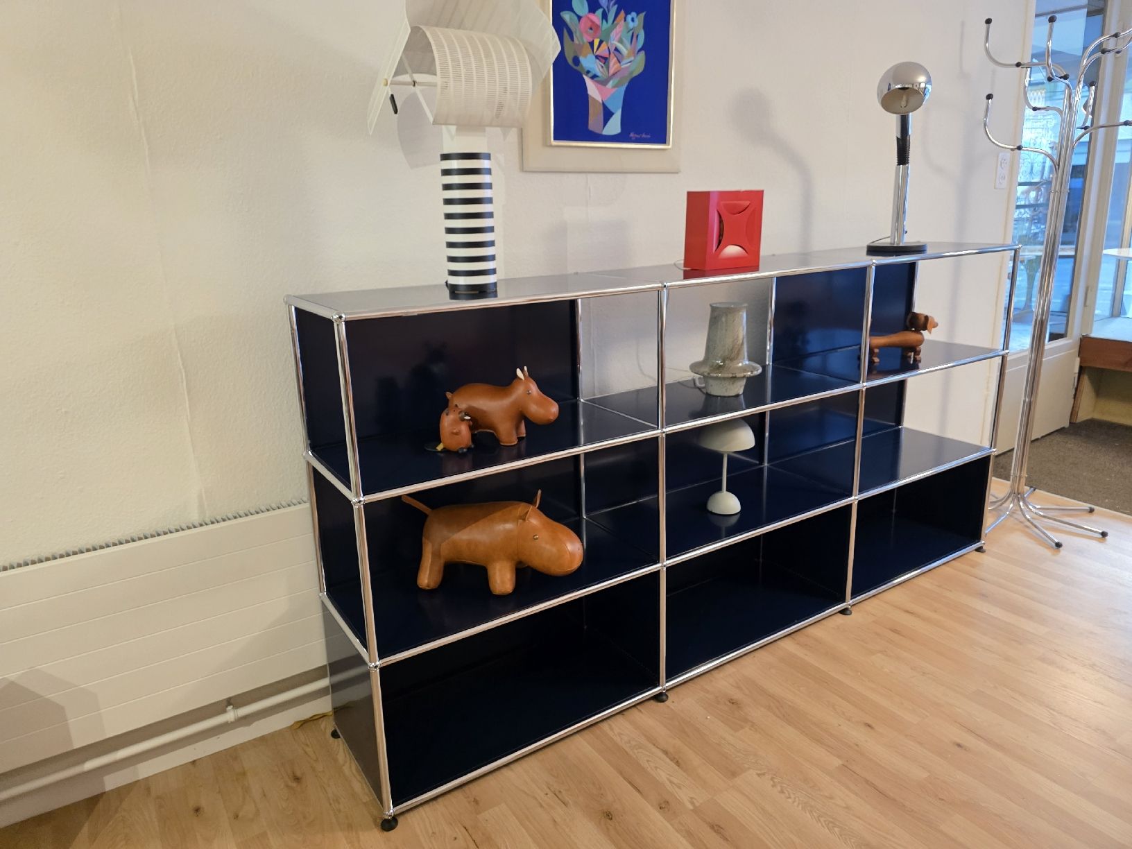 USM Scaffali: Designer Regal USM Haller 3x3 dunkel blau – Usato da Lichtensteig venduto da Polsterwerk 1