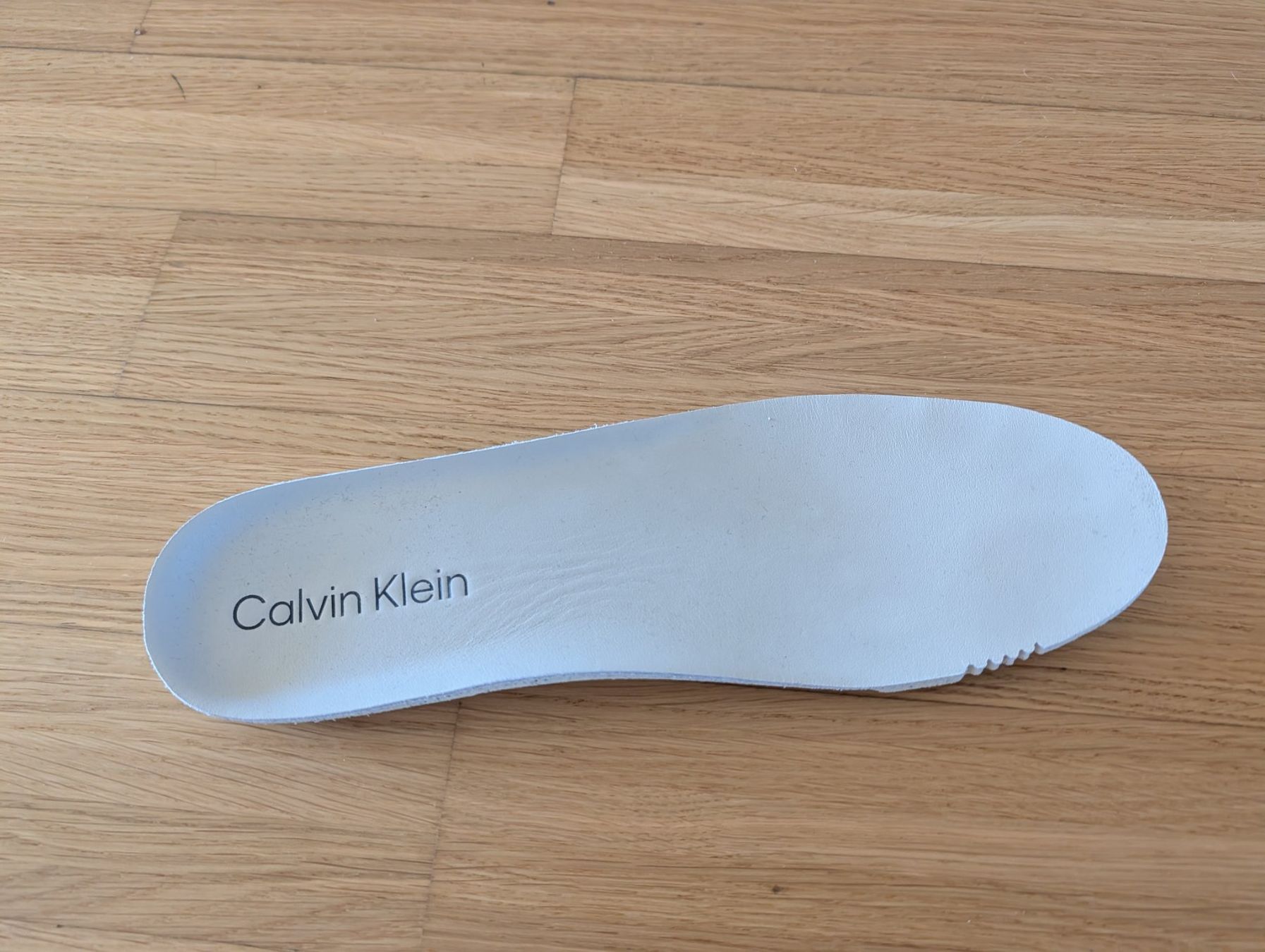Calvin Klein Scarpe da donna: Calvin Klein Cupsole Mono Sneakers – Usato da Männedorf venduto da kar_g9nl 6