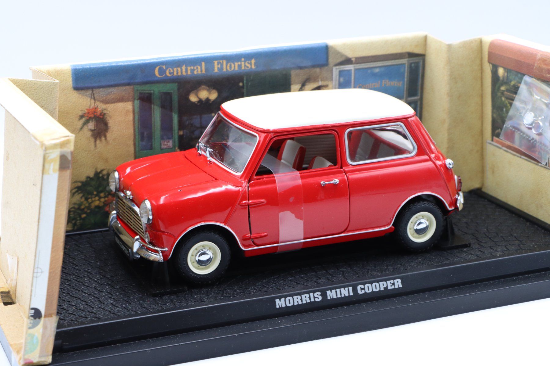 Cooper Modellini d'auto: Morris Mini Cooper 1959 1:18 Kyosho – Nuovo e nell'imballaggio originale da Bühl b.Aarberg venduto da modelldiecast 3