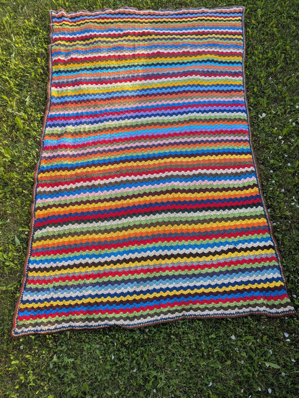 Tutte le decorazioni: Gestrickte Bettdecke – Usato da Steffisburg venduto da dik_8w5b