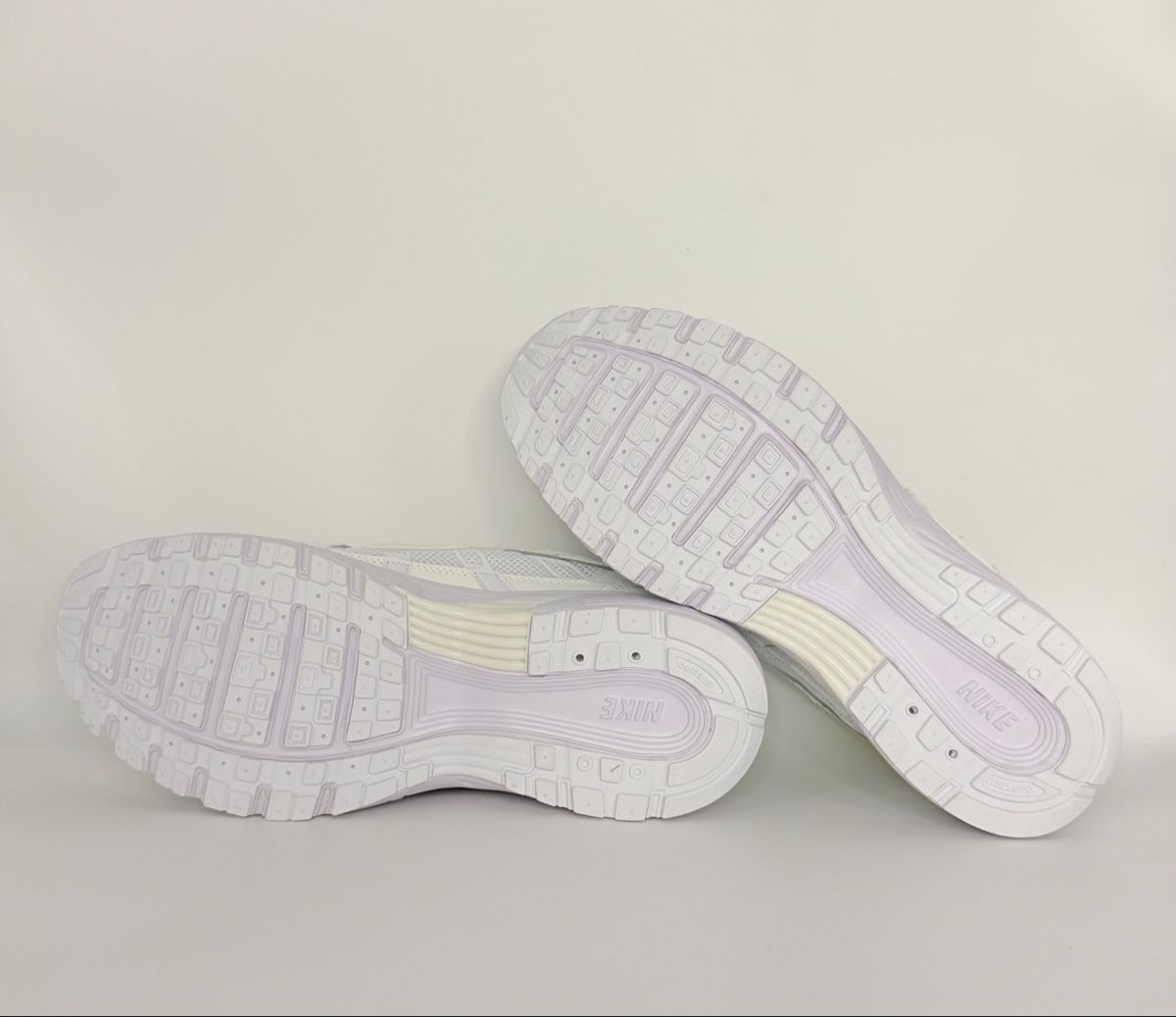 Nike Herrenschuhe: NIKE P-6000 WHITE – Neu und originalverpackt aus Oberengstringen von can_5gxb 4