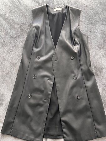 Robe-Gilet Similicuir Mango Noir Taille M élégante