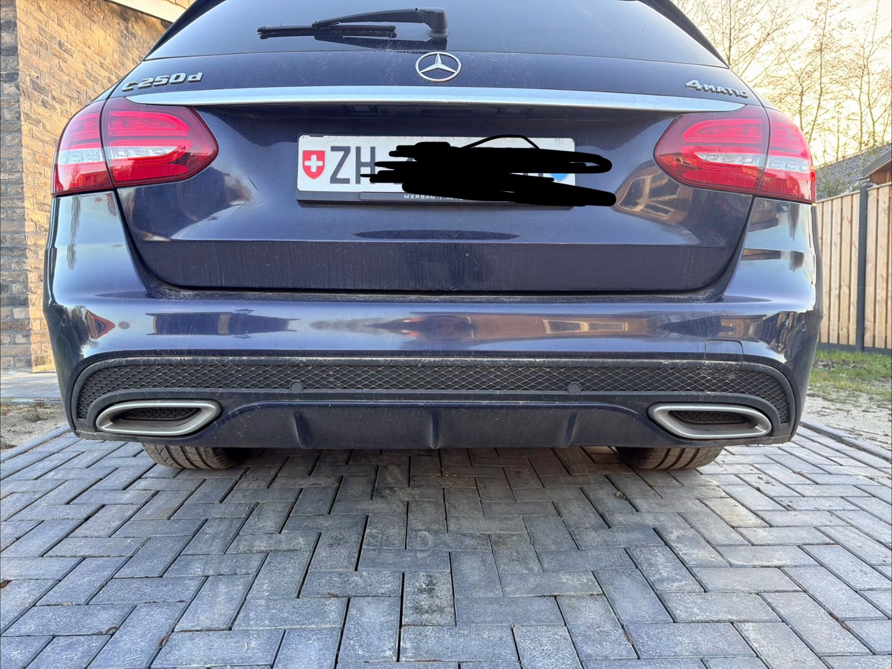 Mercedes-Benz Automobili: Mercedes Benz c250 4 matik – Usato da Zürich venduto da jar_nnm6 6