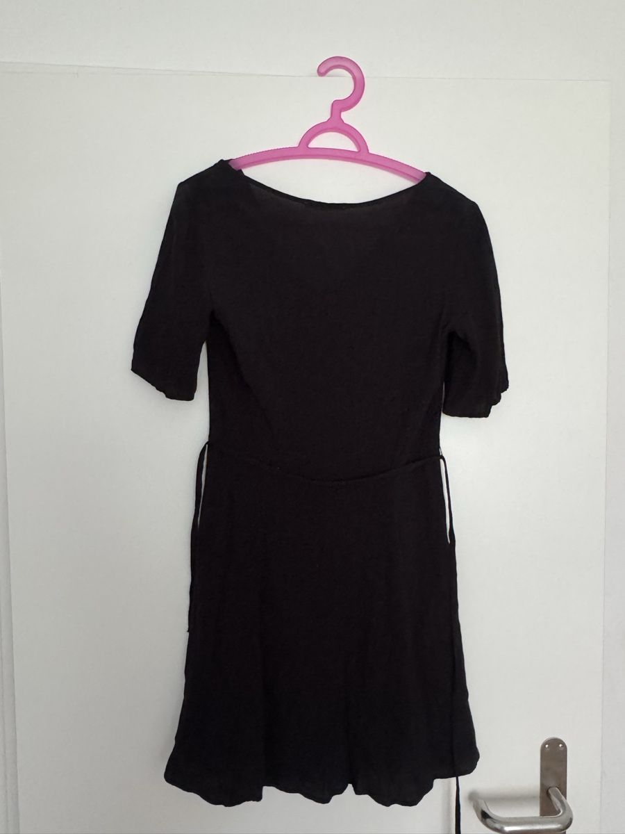 Mango Vestiti: Schwarzes Sommerkleid (Mango), Grösse S – Usato da Schwerzenbach venduto da savuty 2