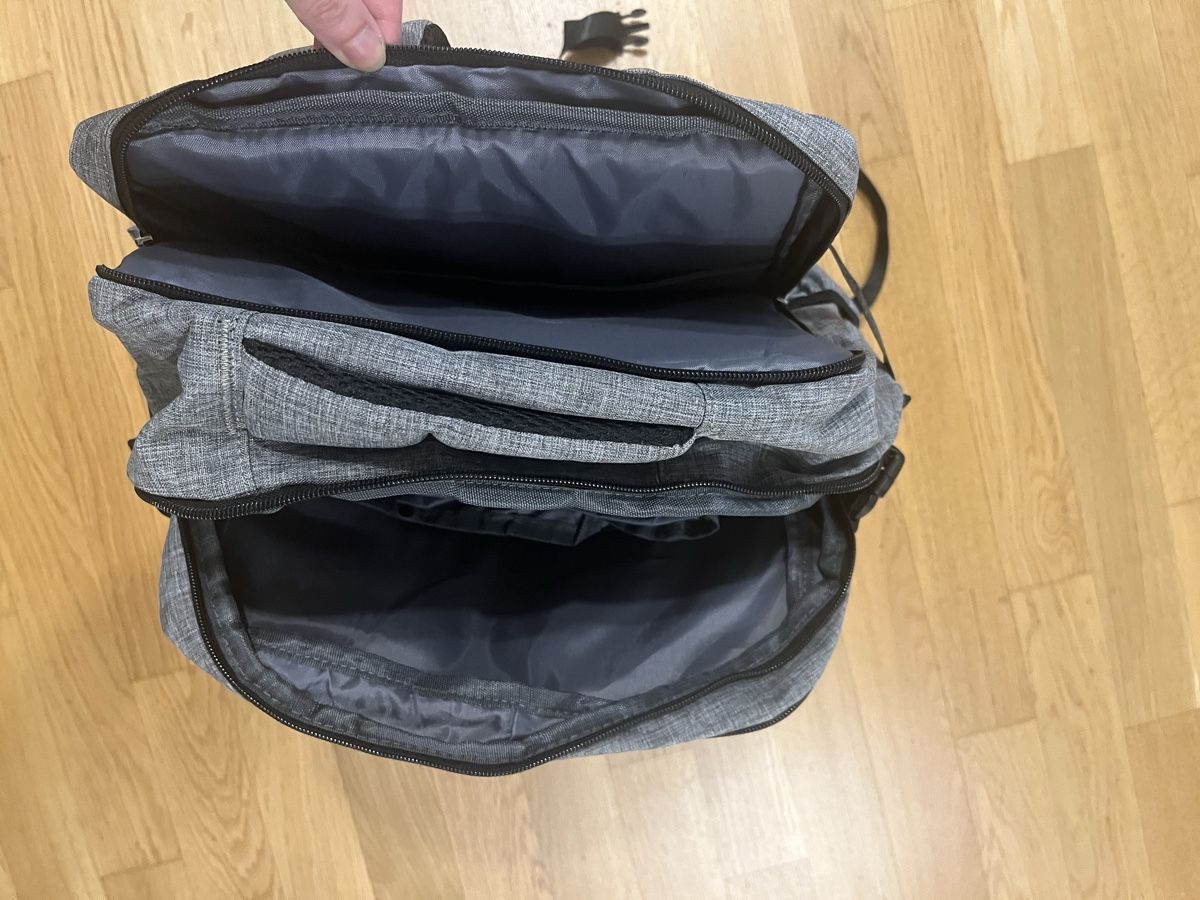 Zaini: Rucksack NEU  – Nuovo (secondo la descrizione) da Zürich venduto da Gabi_78 2