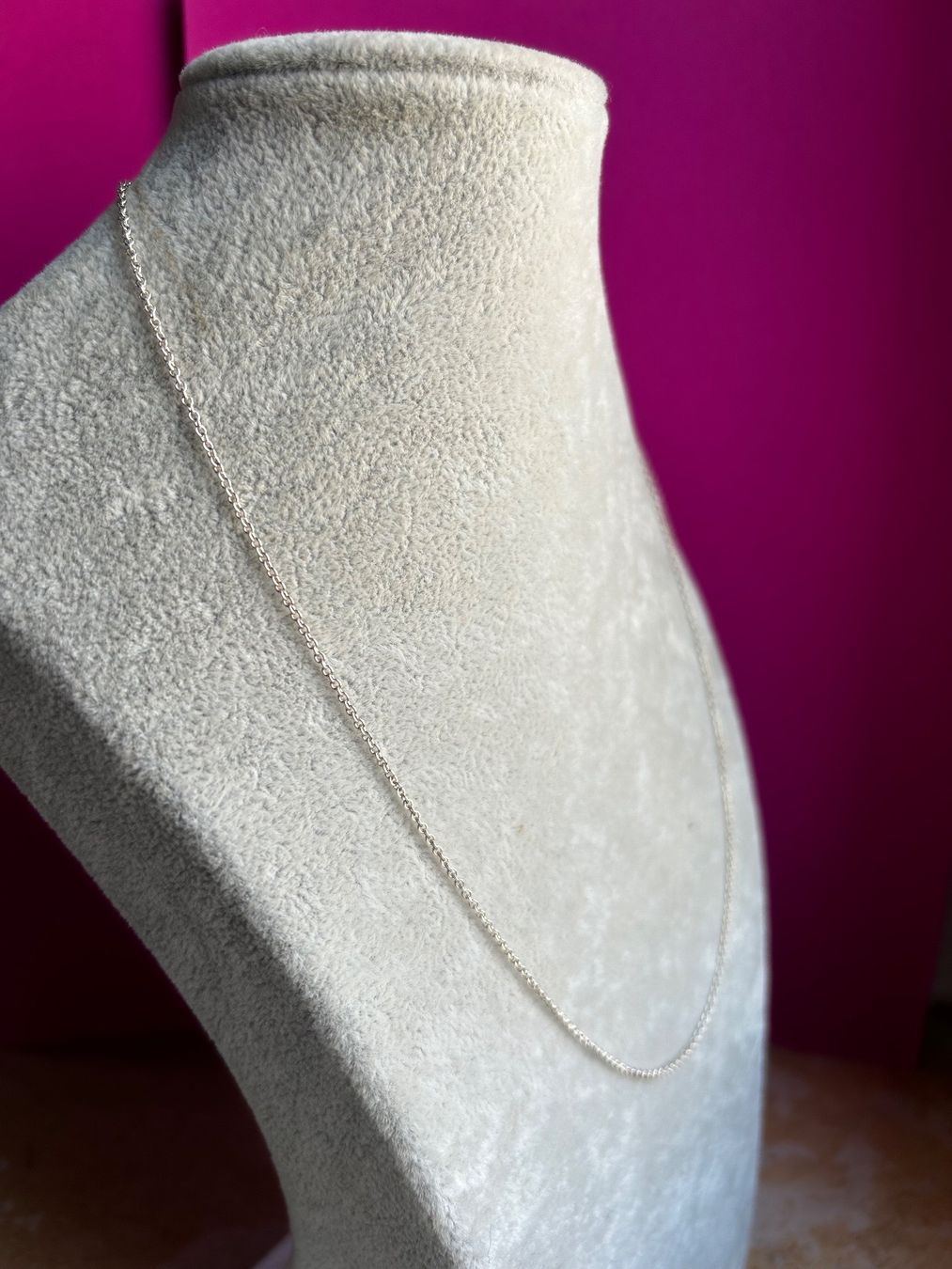 Ketten: Silberketteli 48cm fein – Gebraucht aus Laufen von Bellavitaboom 3