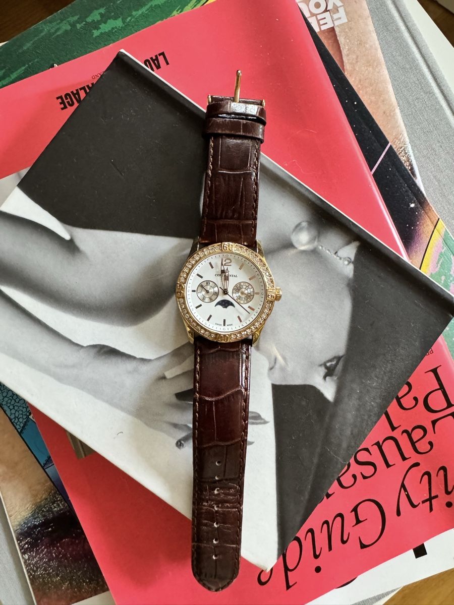 Continental Uhren: Montre continental (swiss made) – Gebraucht aus Lausanne von Meganelausanne