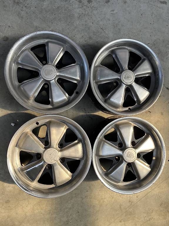 Porsche Cerchioni: Deep six Fuchs Felgen Porsche – Usato da Wangen an der Aare venduto da Chevy55