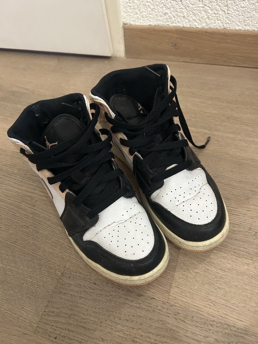 Jordan Scarpe da uomo: Jordan 1 – Usato da Rorbas venduto da KiseliKupus 1