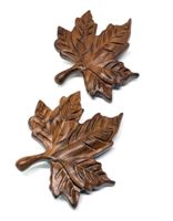 2 Holz-Haarspangen – Ahornblatt mit Schnitzerei