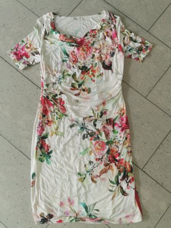 Kleid mit Blumenmuster, Gr. 44,Apanage