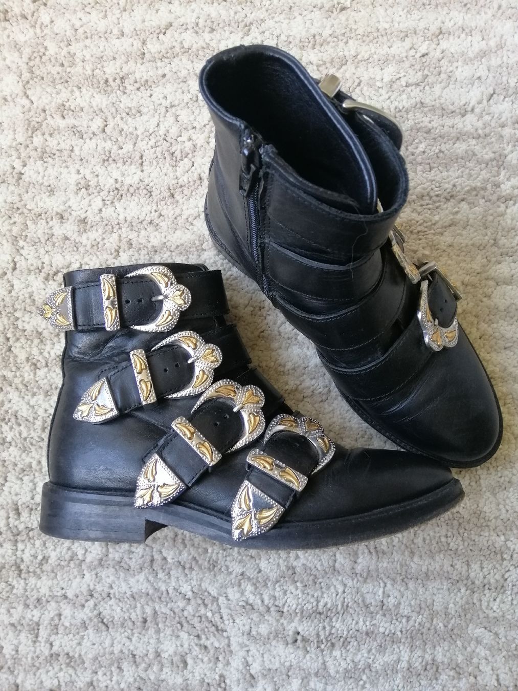 Maje Scarpe da donna: Boots/bottines MAJE T36 à boucles – Nuovo (secondo la descrizione) da BIEL/BIENNE venduto da C.oralie