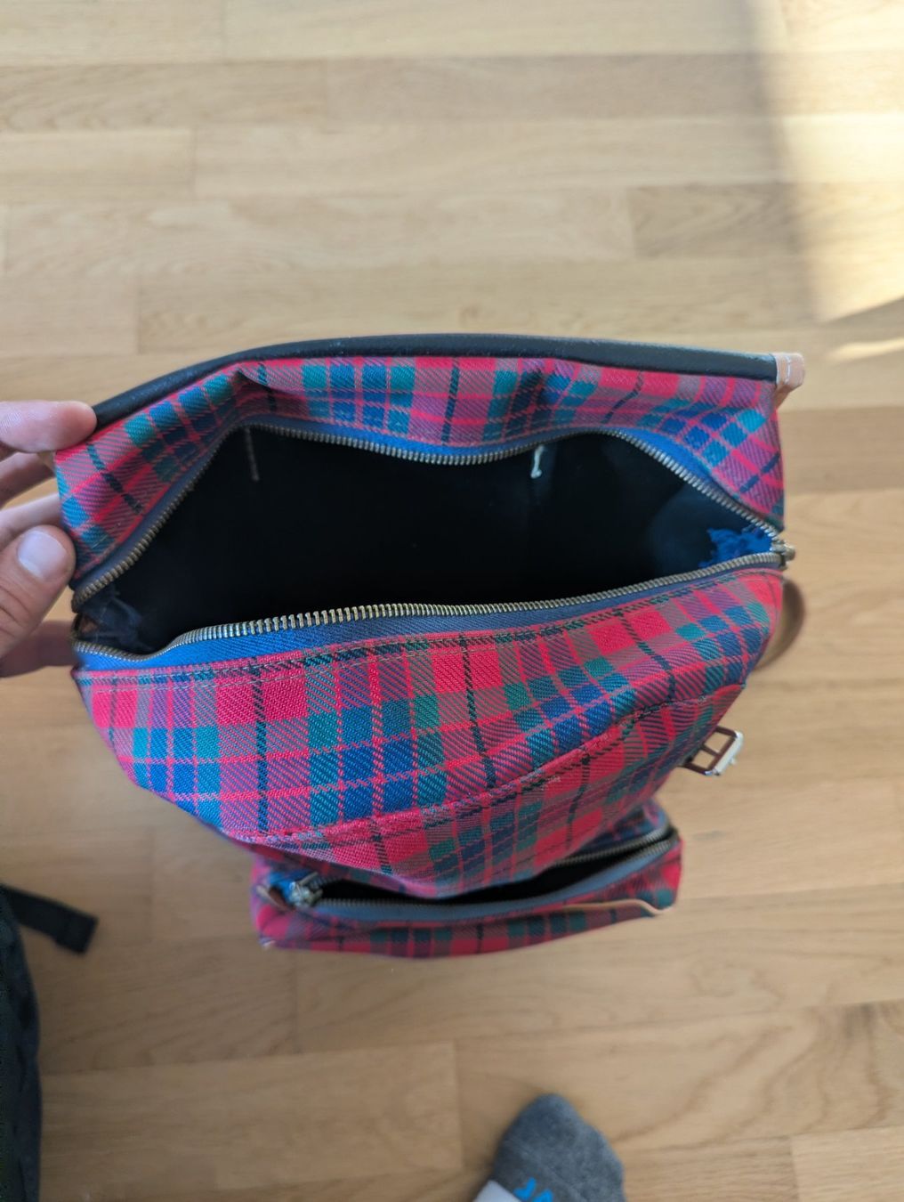 Zaini: Retro Rucksack / Wanderrucksack im Schottenmuster, Top! – Usato da Basel venduto da ili_j29z 1