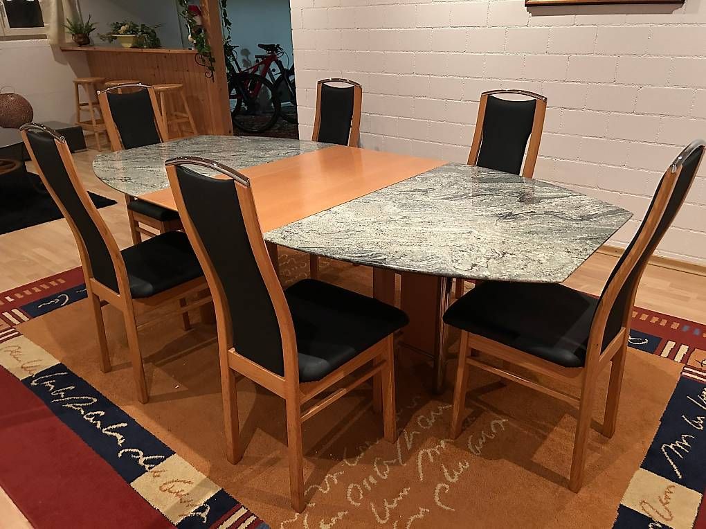 Set di tavolo e panche: massiver Granittisch mit 6 Stühlen – Usato da Niederlenz venduto da haumar 1