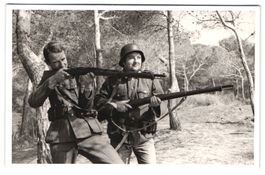 12 Fotografien Spielfilm nach 1945 2. We