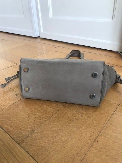Bally Taschen für Damen: Bally Handtasche, Wildleder – Gebraucht aus Zürich von vignalespider 3