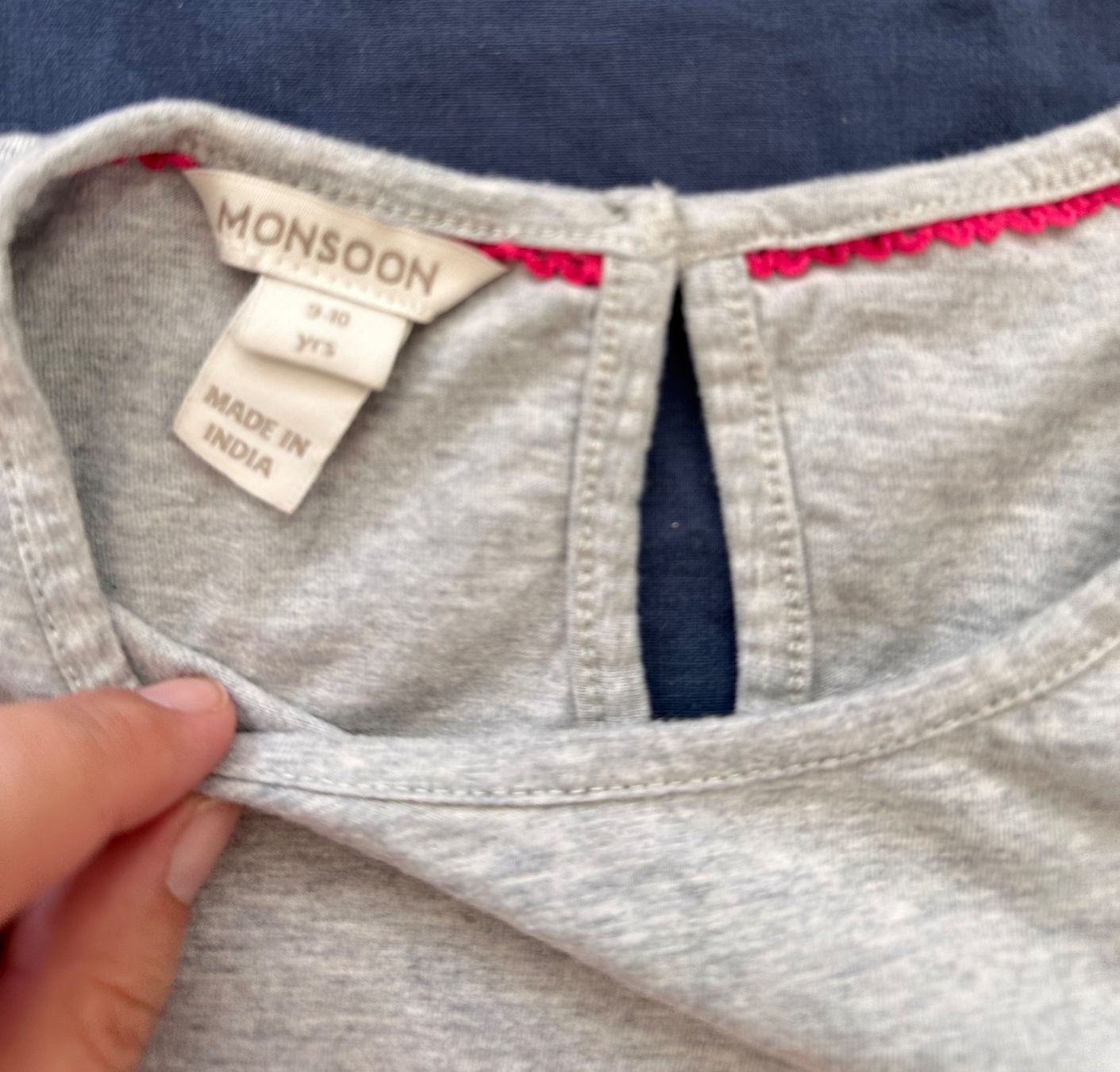 Camicette, T-shirt & Top: T-Shirt Monsoon – Usato da Dürrenroth venduto da tvy_bh56 2