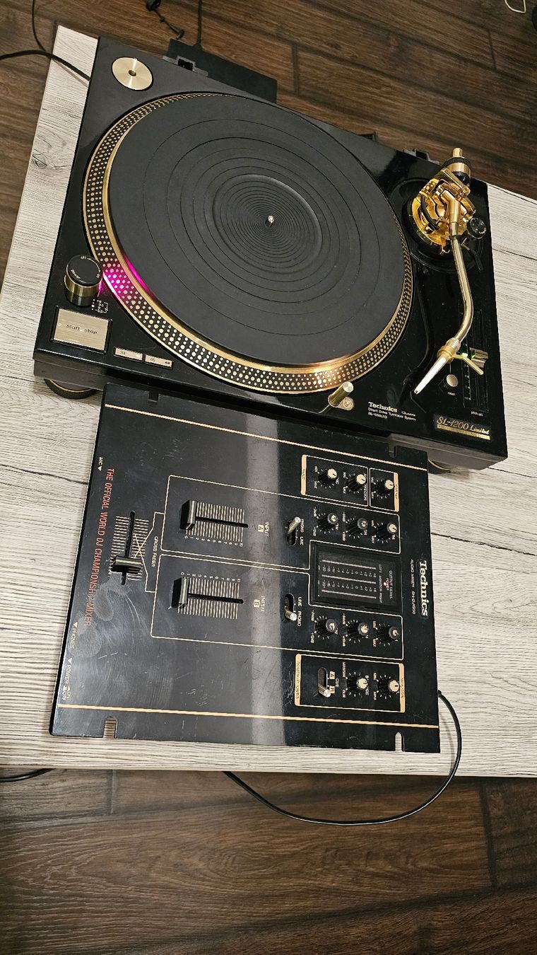 Technics Giradischi: Technics LTD SL-1200 GOLD + Mixer – Usato da Naters venduto da Tim.schny 1