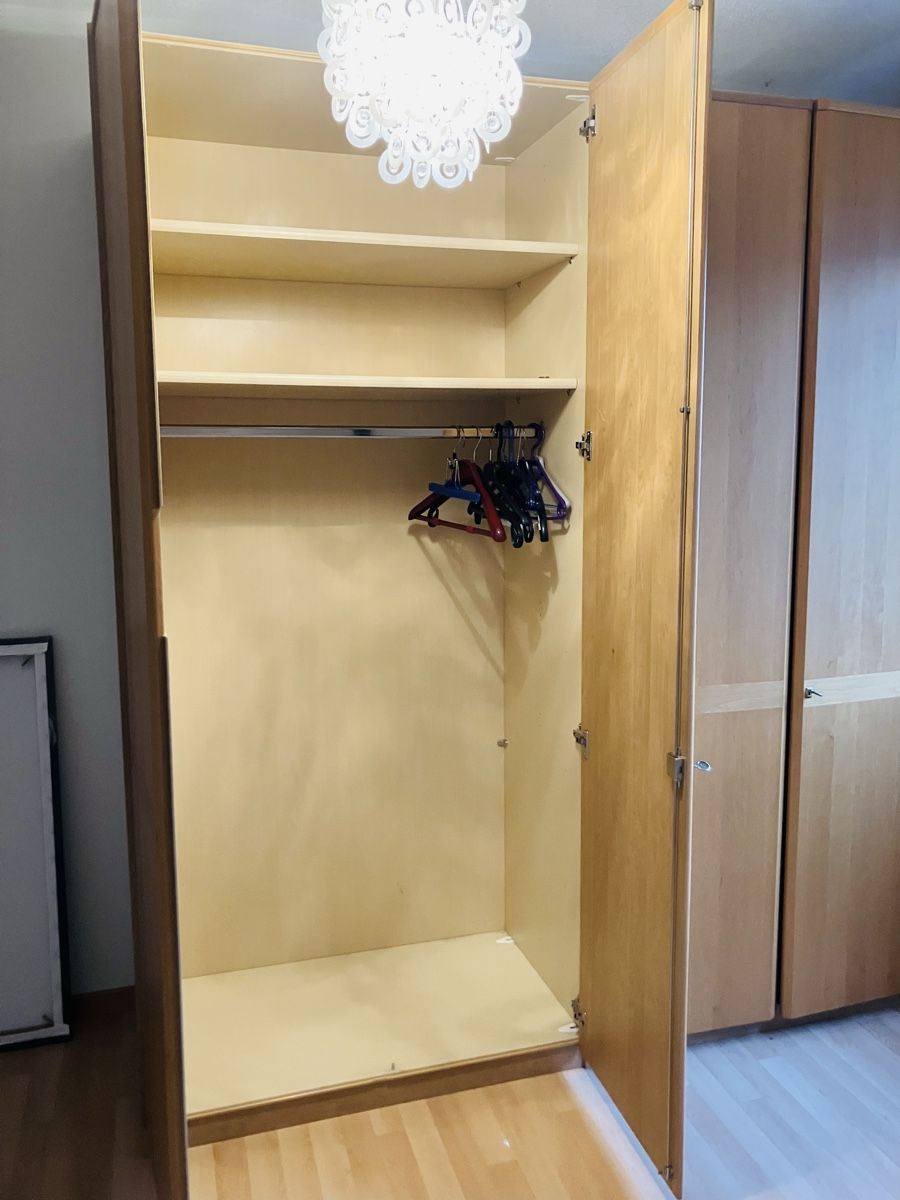 Armadi: Zimmerschrank – Usato da Lüsslingen venduto da Gaschi 2