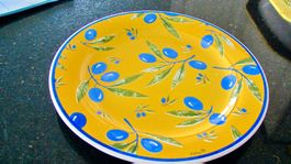 PLAT PROVENCALE FAIENCE