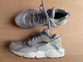 Nike Huarache Sneaker, türkis/hellblau, Gr 40