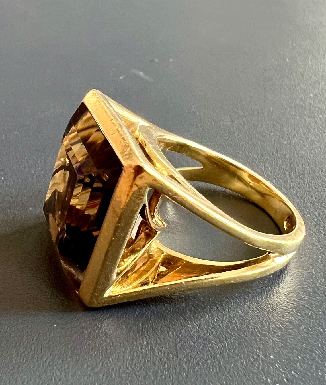 Ringe: Gold-Ring 18 K mit Rauchquarz – Gebraucht aus Chur von Penting1935 3