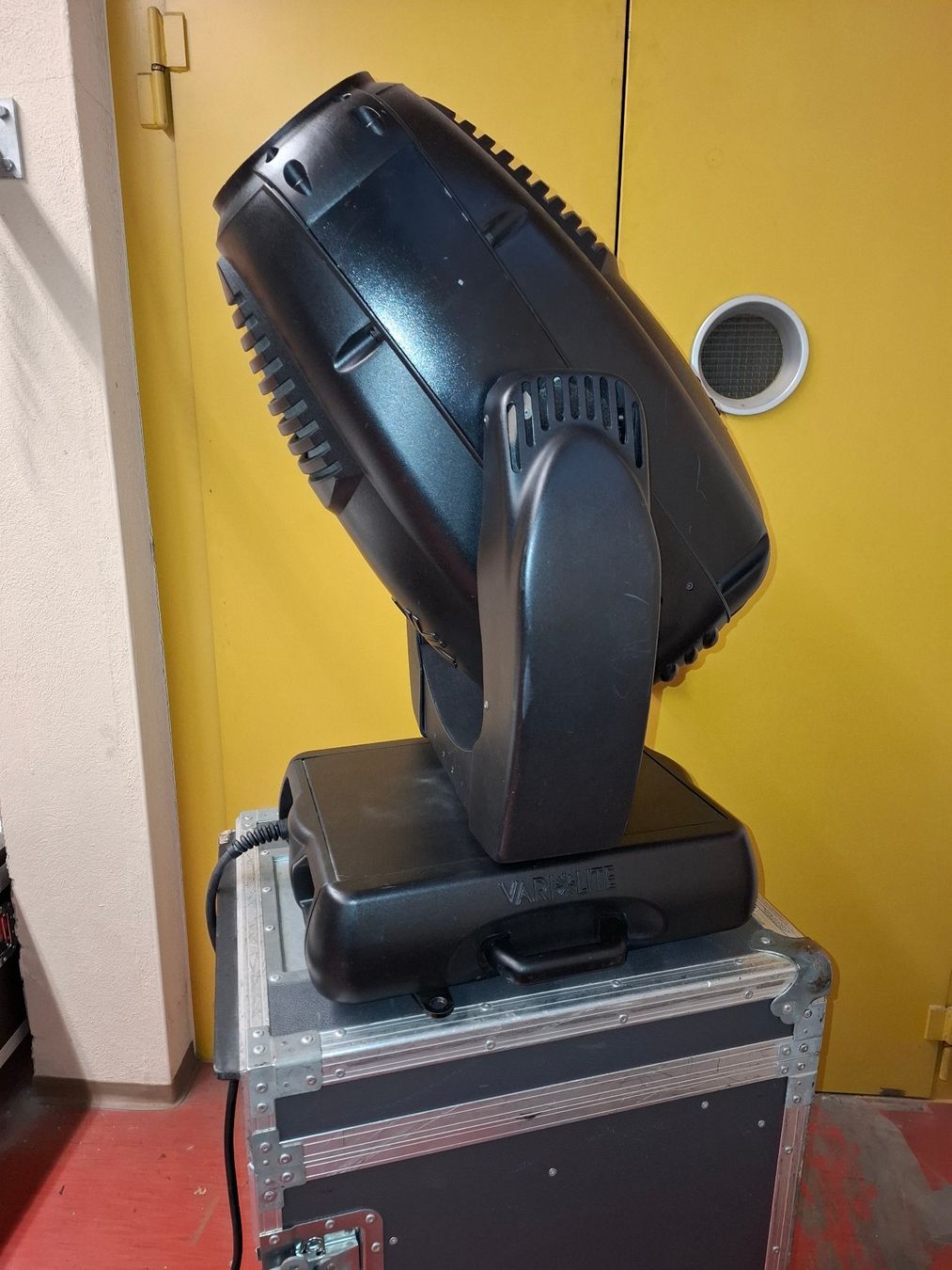 Lampes: Moving Head Varilite VL-3000 Spot – D'occasion à St. Gallen par moving_st.gallen 2